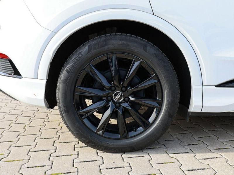 Gebraucht Audi e-tron S-Line 210 kW (286 PS) 2024 Weiss / gletscherweiss (metallic) SUV