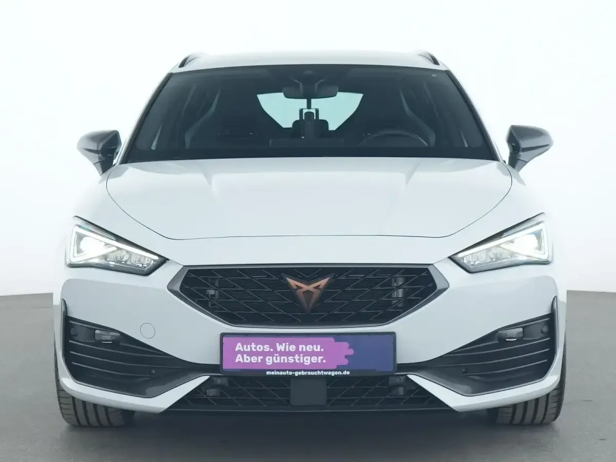 Gebraucht Cupra Leon VZ 245 PS (180 kW) 2024 Nevada weiss Limousine