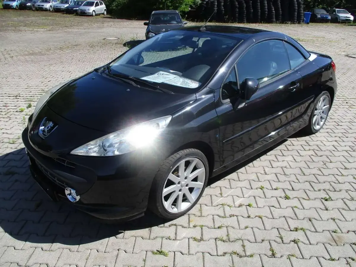 Gebraucht Peugeot 207 CC Platinum 120 PS (88 kW) 2009 Schwarz Cabrio