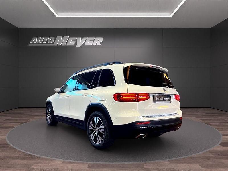 Gebraucht Mercedes GLB250 Progressive 224 PS (164 kW) 2024 Weiß SUV