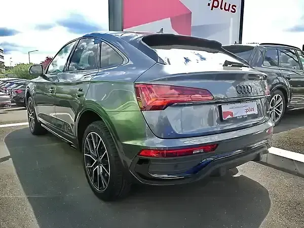 Second-hand Audi Q5 Ambiente 204 CP (150 kW) 2025 Gri SUV