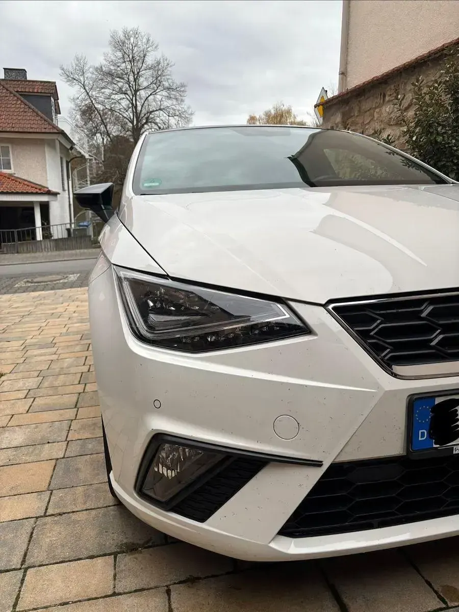 Gebraucht Seat Ibiza FR 116 PS (85 kW) 2019 Weiß Kleinwagen
