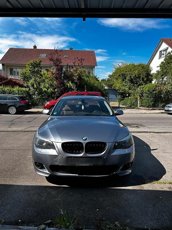 Andere farben Gebraucht 2004 BMW 530 Limousine | 5.250 € (Guter Preis) - Bild 1/4