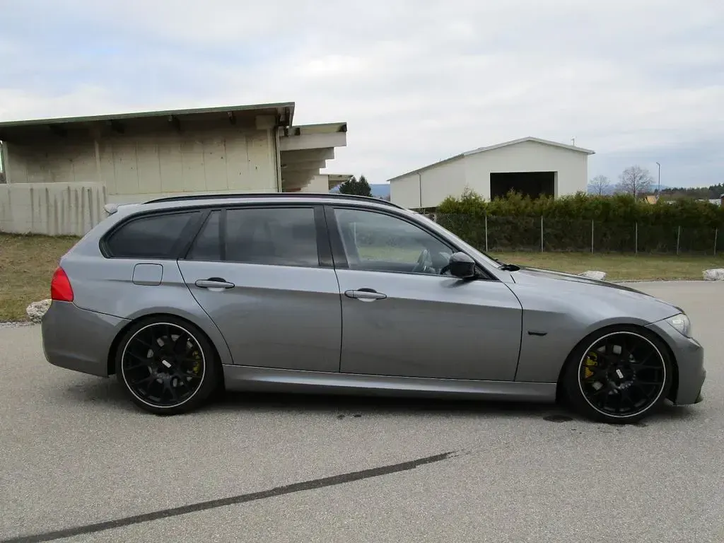 Używany BMW 325 Performance 204 KM (150 kW) 2011 Szary Kombi