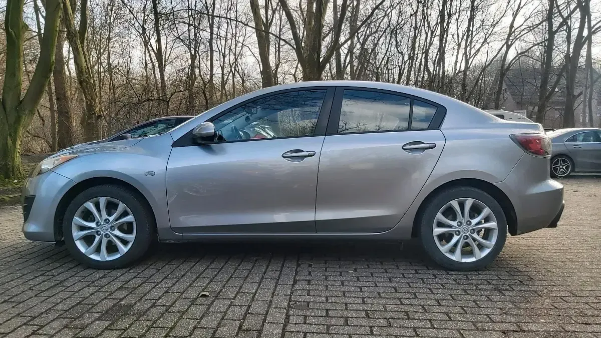 Gebraucht Mazda 3 105 PS (77 kW) 2009 Grau Limousine