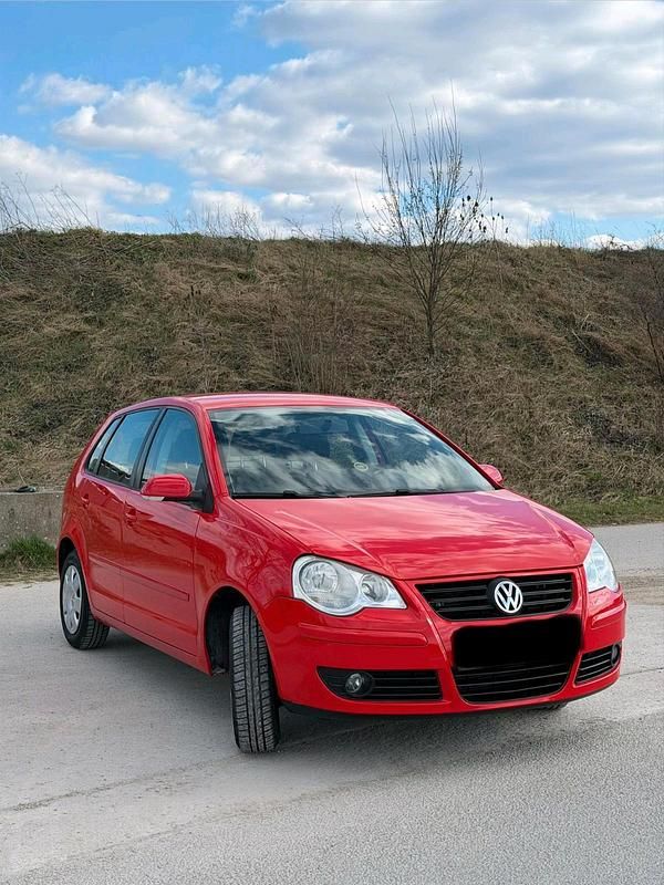 Gebraucht VW Polo 75 PS (55 kW) 2005 Rot Kleinwagen