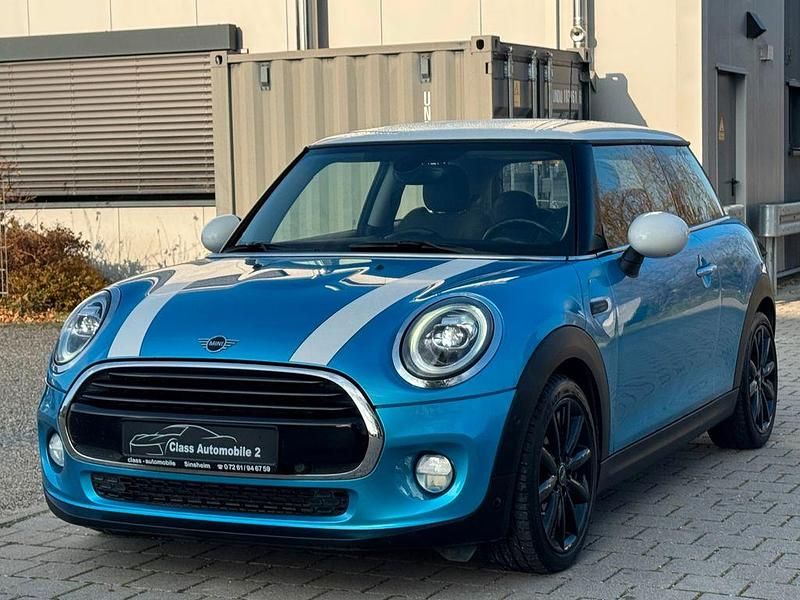 Gebraucht Mini Cooper 136 PS (100 kW) 2019 Blau Kleinwagen
