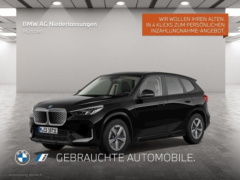 Schwarz Gebraucht 2023 BMW iX1 Performance SUV | 39.201 € (Fairer Preis) - Bild 1/4