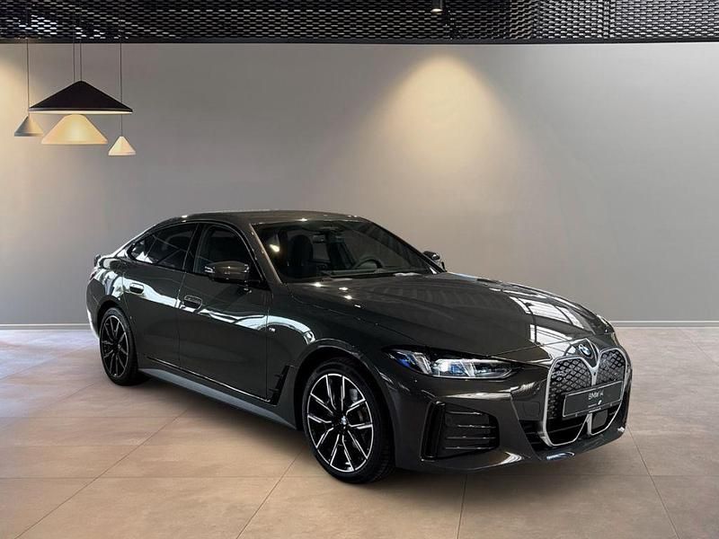 Neu BMW i4 M Sport 210 kW (286 PS) 2026 Grau Limousine
