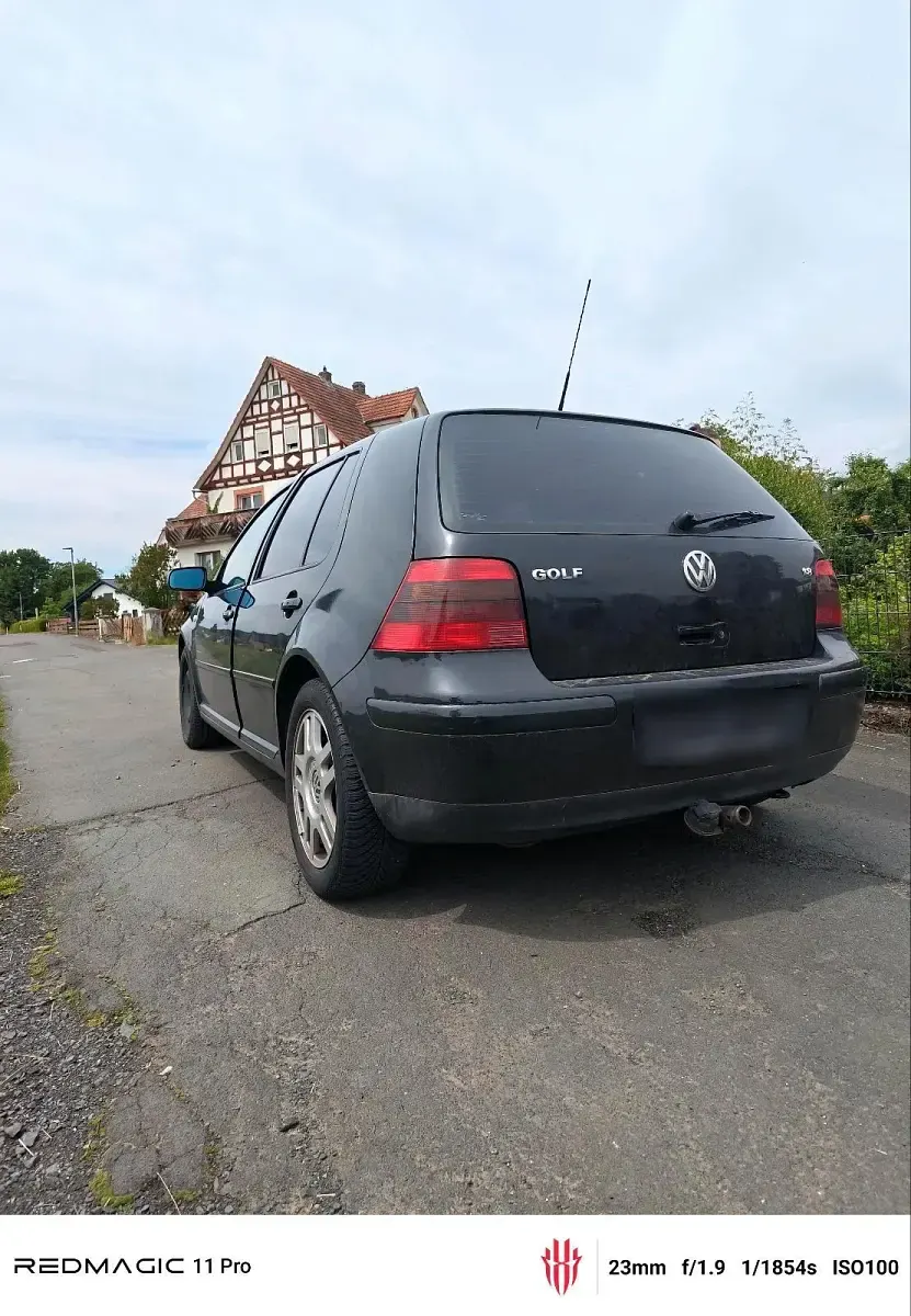 Gebraucht VW Golf IV 125 PS (91 kW) 1999 Schwarz Kleinwagen