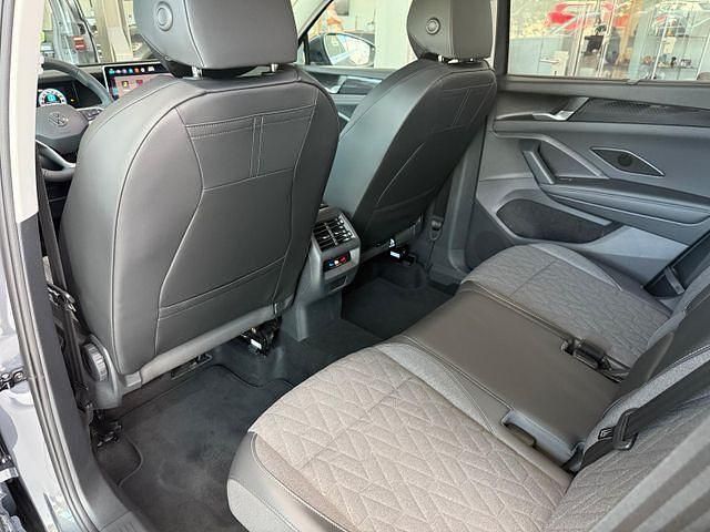 Neu VW Tayron Life 150 PS (110 kW) 2026 Schwarz SUV