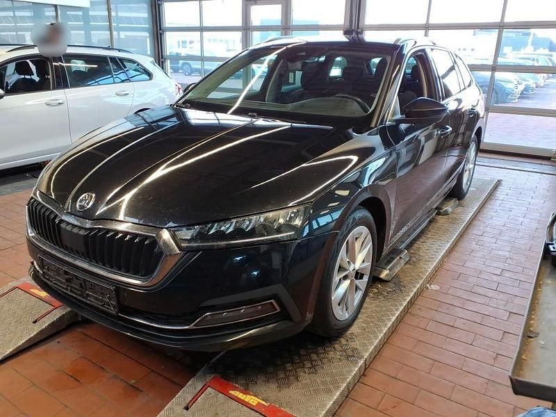 Gebraucht Skoda Octavia Style 150 PS (110 kW) 2022 Cerna magic/black magic Kombi