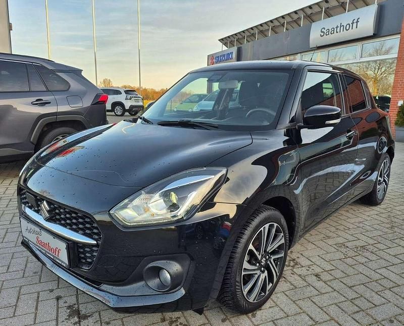 Gebraucht Suzuki Swift Comfort+ 83 PS (61 kW) 2023 Schwarz Kleinwagen