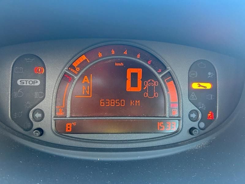 Second-hand Renault Modus 79 CP (58 kW) 2009 Albastru Monovolum