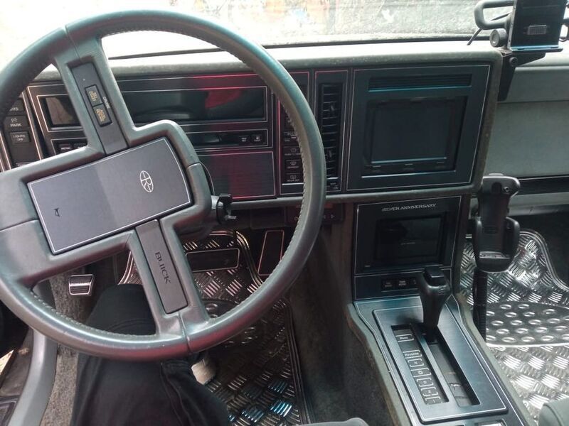 Gebraucht Buick Riviera 167 PS (122 kW) 1988 Schwarz Coupé