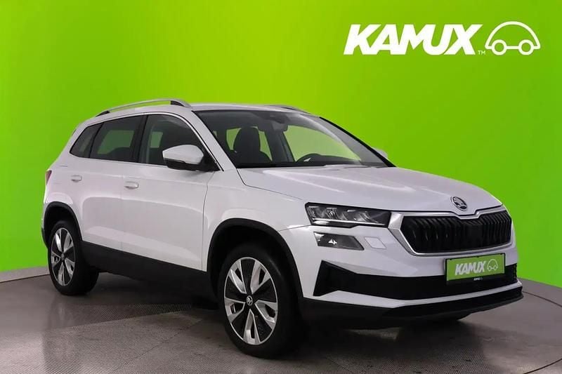 Weiß Gebraucht 2024 Skoda Karoq SUV | 27.450 € (Superpreis) - Bild 1/4