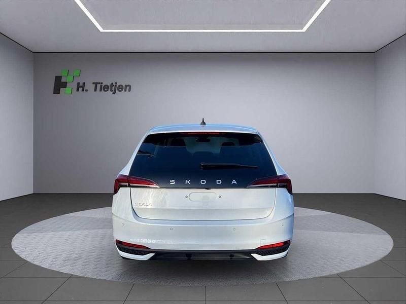 Gebraucht Skoda Scala Drive 116 PS (85 kW) 2024 Weiß Kleinwagen
