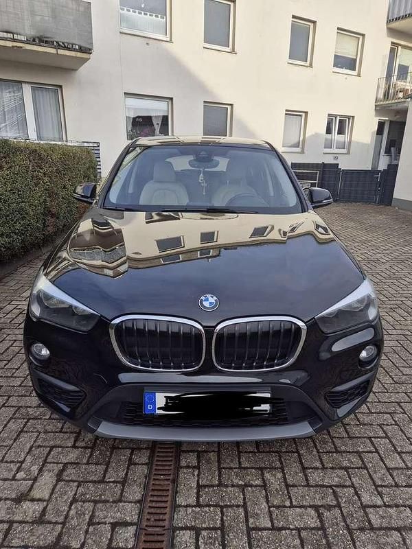 Gebraucht BMW X1 Advantage 150 PS (110 kW) 2017 Schwarz SUV