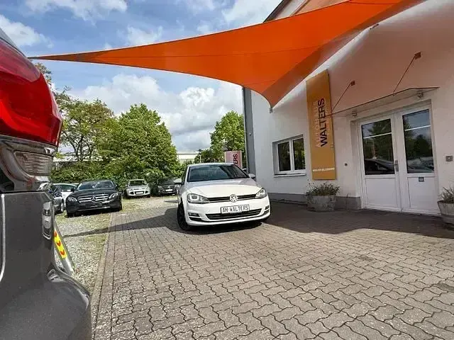 Gebraucht VW Golf VII Highline 140 PS (102 kW) 2014 Oryxweiss (metallic) Kleinwagen