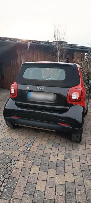 Gebraucht Smart ForTwo Cabrio Passion 90 PS (66 kW) 2017 Schwarz Cabrio