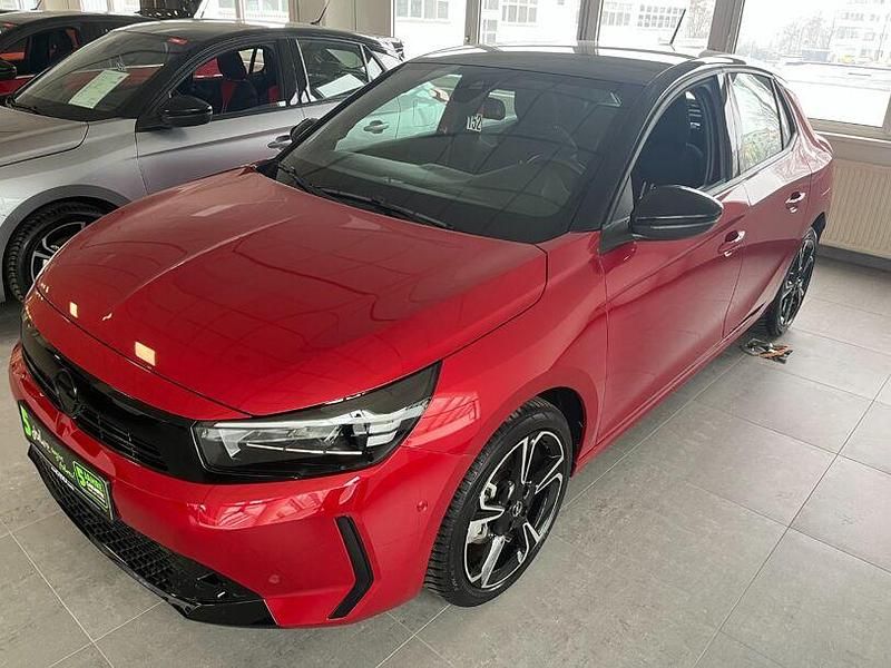 Gebraucht Opel Corsa 101 PS (74 kW) 2023 Lackierung peperoncino red/typ aussenver (metallic) Kleinwagen