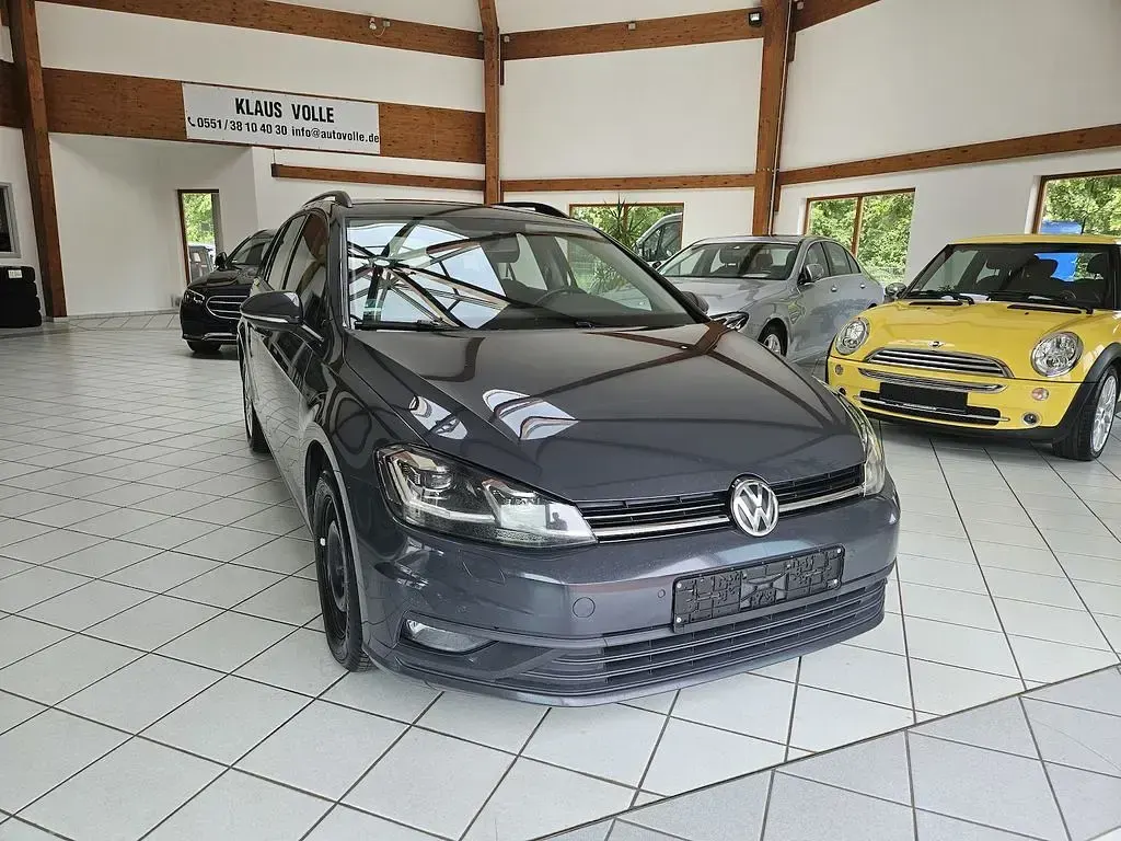 Gebraucht VW Golf VII Trendline 116 PS (85 kW) 2018 Grau
