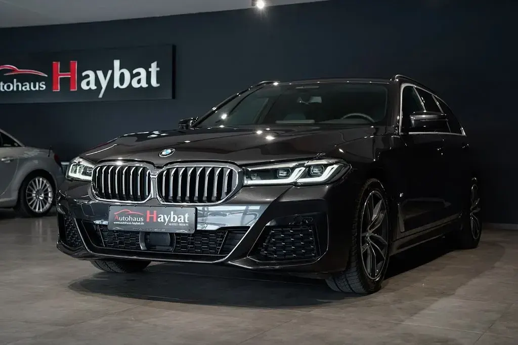Gebraucht BMW 540 M Sport 340 PS (250 kW) 2022 Grau Kombi