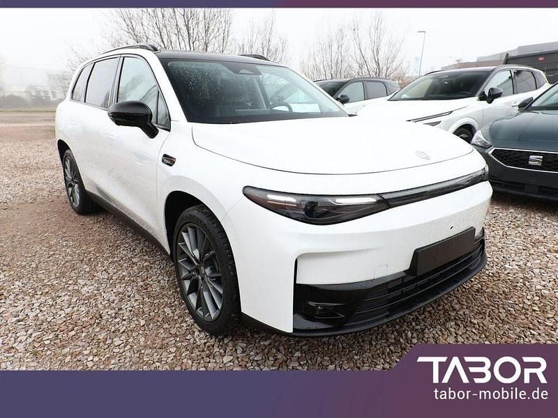 Neu Leapmotor C10 215 PS (158 kW) 2025 Pearly white SUV