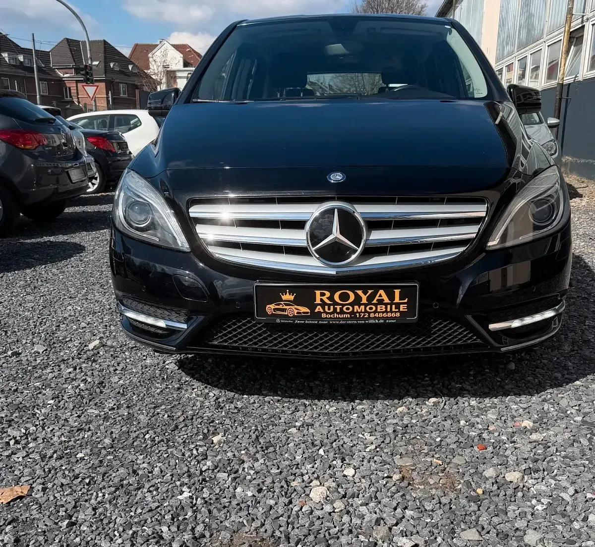 Gebraucht Mercedes B200 136 PS (100 kW) 2014 Schwarz Kleinwagen