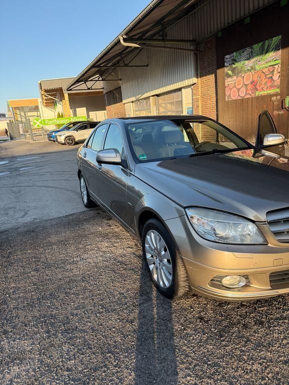 Gebraucht Mercedes C200 Elegance 184 PS (135 kW) 2007 Gelb Limousine