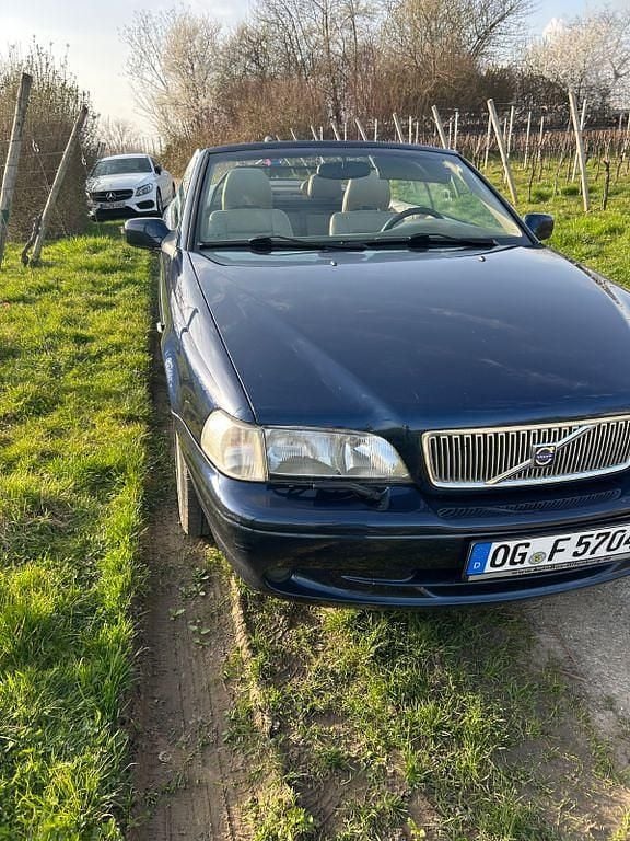 Gebraucht Volvo C70 Comfort 239 PS (175 kW) 2000 Blau Cabrio