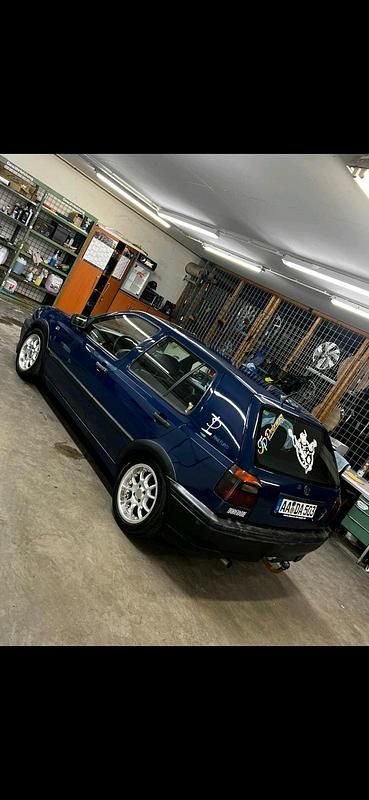 Gebraucht VW Golf III 75 PS (55 kW) 1995 Blau Kleinwagen