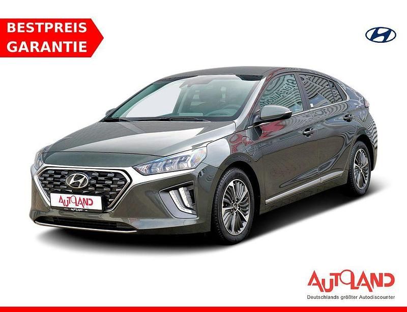 Grau Gebraucht 2022 Hyundai Ioniq Style Limousine | 22.990 € (Teuer) - Bild 1/4