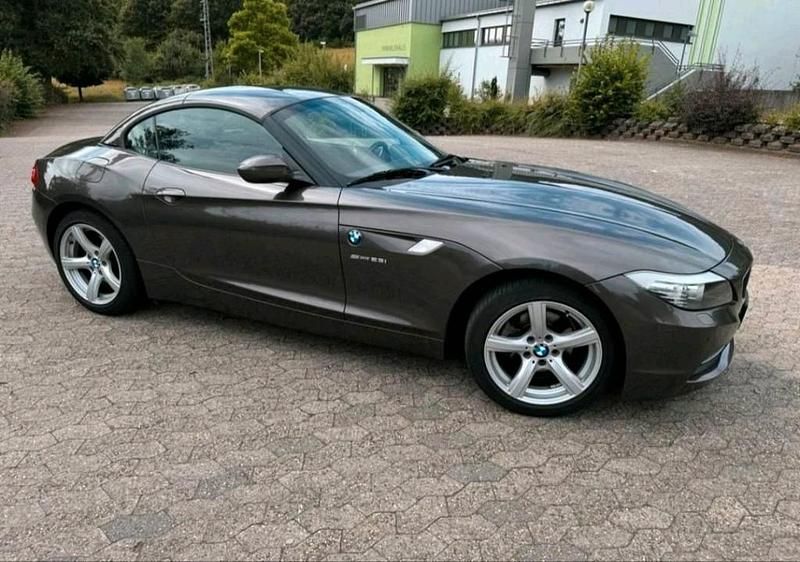 Gebraucht BMW Z4 204 PS (150 kW) 2010 Braun Cabrio