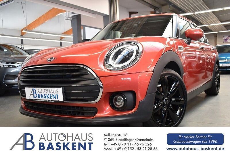 Rot Gebraucht 2021 Mini One Clubman Classic Kombi | 19.490 € (Fairer Preis) - Bild 1/4