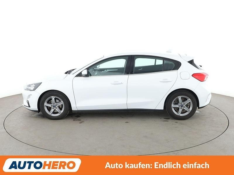 Gebraucht Ford Focus Cool & Connect 120 PS (88 kW) 2019 Weiß Limousine