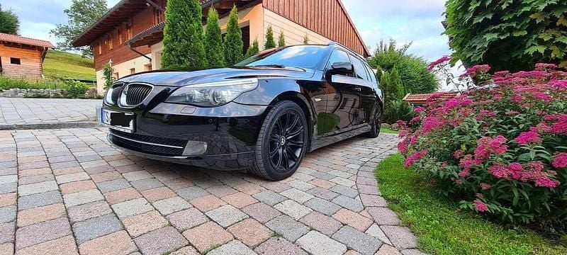 Gebraucht BMW 530 235 PS (172 kW) 2007 Kombi