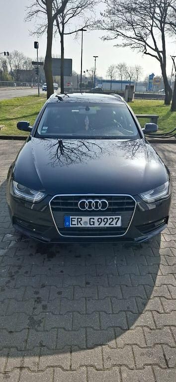 Gebraucht Audi A4 Ambition 177 PS (130 kW) 2013 Blau Kombi