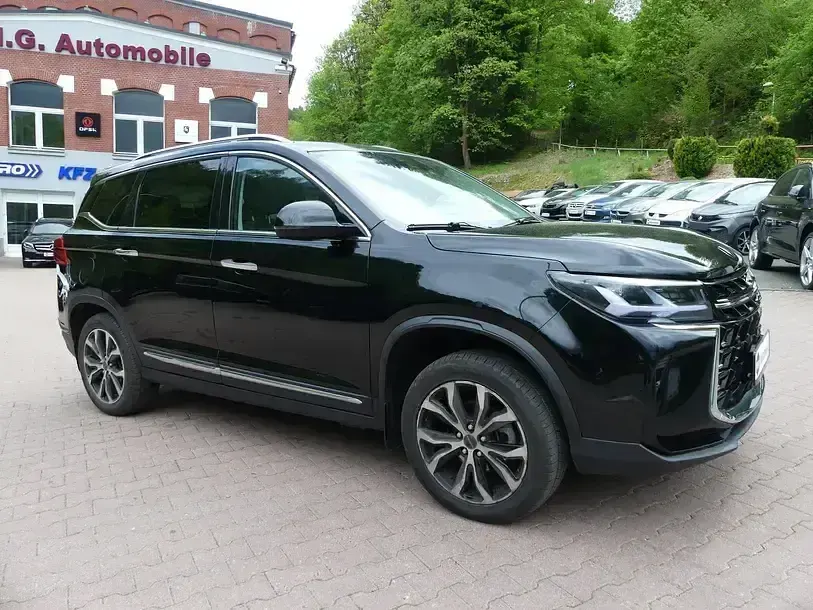 Gebraucht DFSK Forthing 3 170 PS (125 kW) 2025 Schwarz SUV