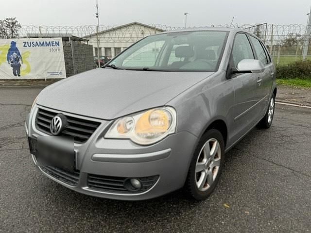 Silber Gebraucht 2008 VW Polo Kleinwagen | 2.350 € (Guter Preis) - Bild 1/4