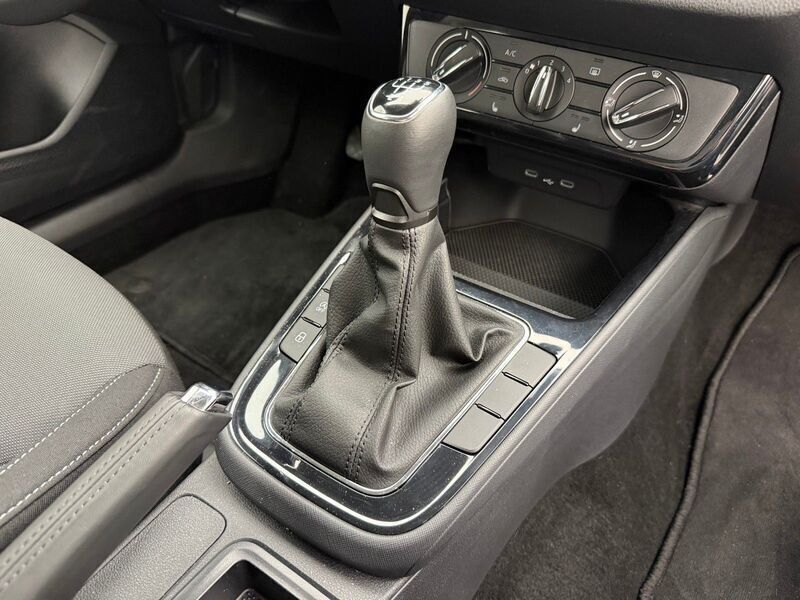 Gebraucht Skoda Fabia Selection 110 PS (80 kW) 2024 Weiß Kleinwagen