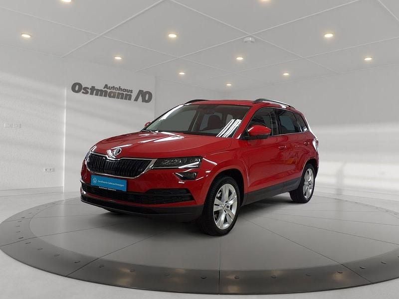 Velvetrot metallic Gebraucht 2022 Skoda Karoq Style SUV | 23.865 € (Superpreis) - Bild 1/4