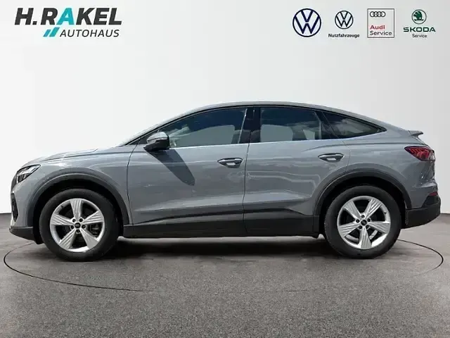 Gebraucht Audi Q4 Sportback e-tron Performance 125 kW (170 PS) 2023 Silber SUV
