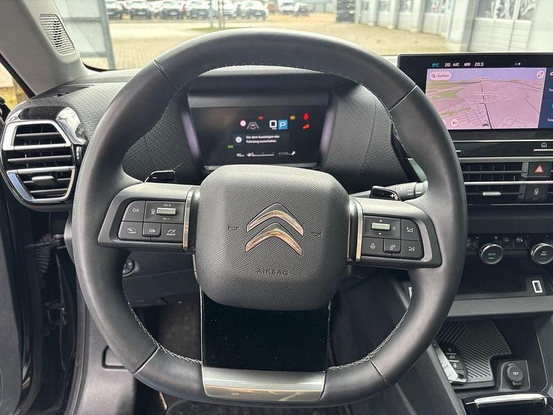 Gebraucht Citroën C4 Shine 131 PS (96 kW) 2024 Schwarz SUV