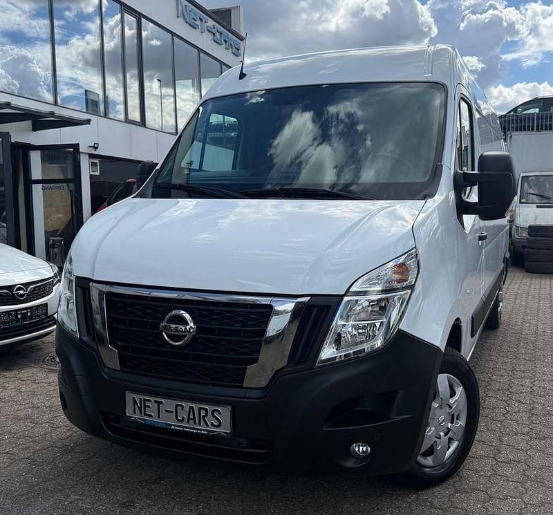 Weiß Gebraucht 2022 Nissan Interstar Van | 20.950 € (Superpreis) - Bild 1/3