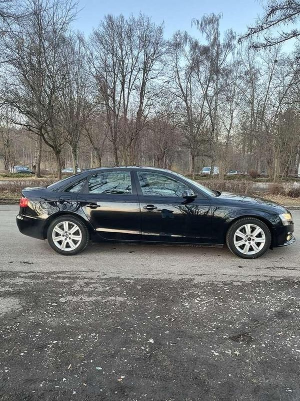 Gebraucht Audi A4 S-Line 179 PS (131 kW) 2010 Schwarz Limousine