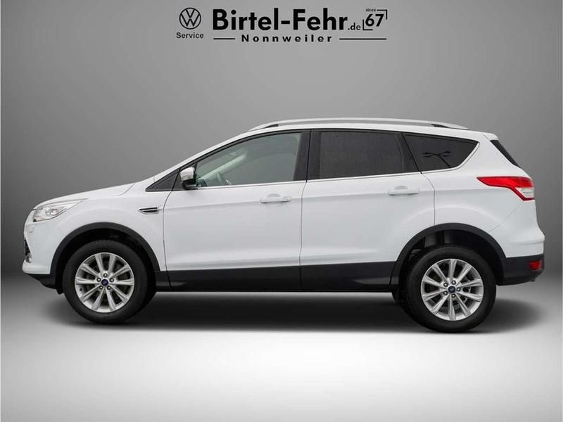 Second-hand Ford Kuga 150 CP (110 kW) 2016 Alb SUV