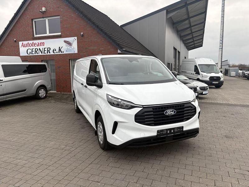 Gebraucht Ford Transit Custom Trend 136 PS (100 kW) 2024 Weiß Van / Kleinbus