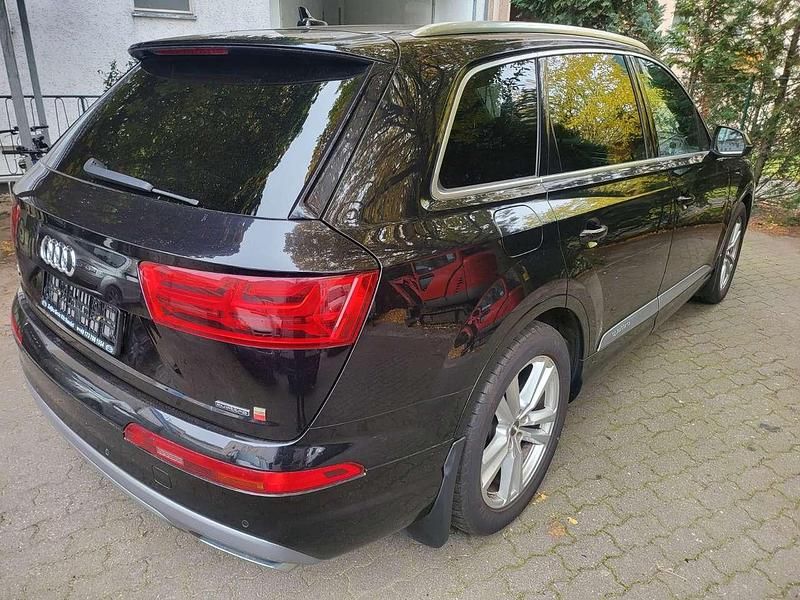 Gebraucht Audi Q7 272 PS (200 kW) 2015 Schwarz SUV
