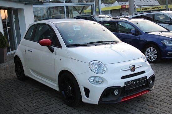 Używany Fiat 500 160 KM (117 kW) 2017 Biały Hatchback